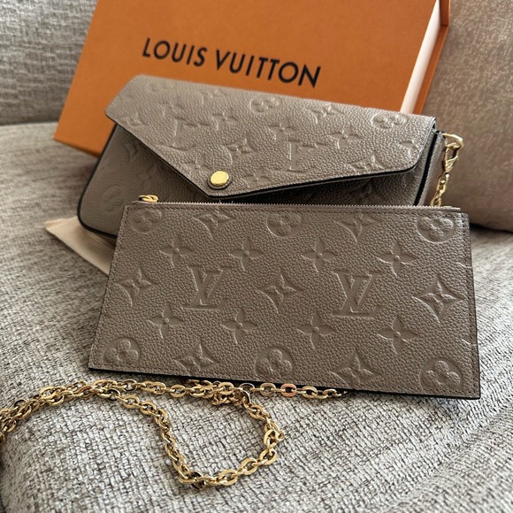 Louis Vuitton Félicie Pochette bag - Monogram | Beige. - Picture 4 of 8